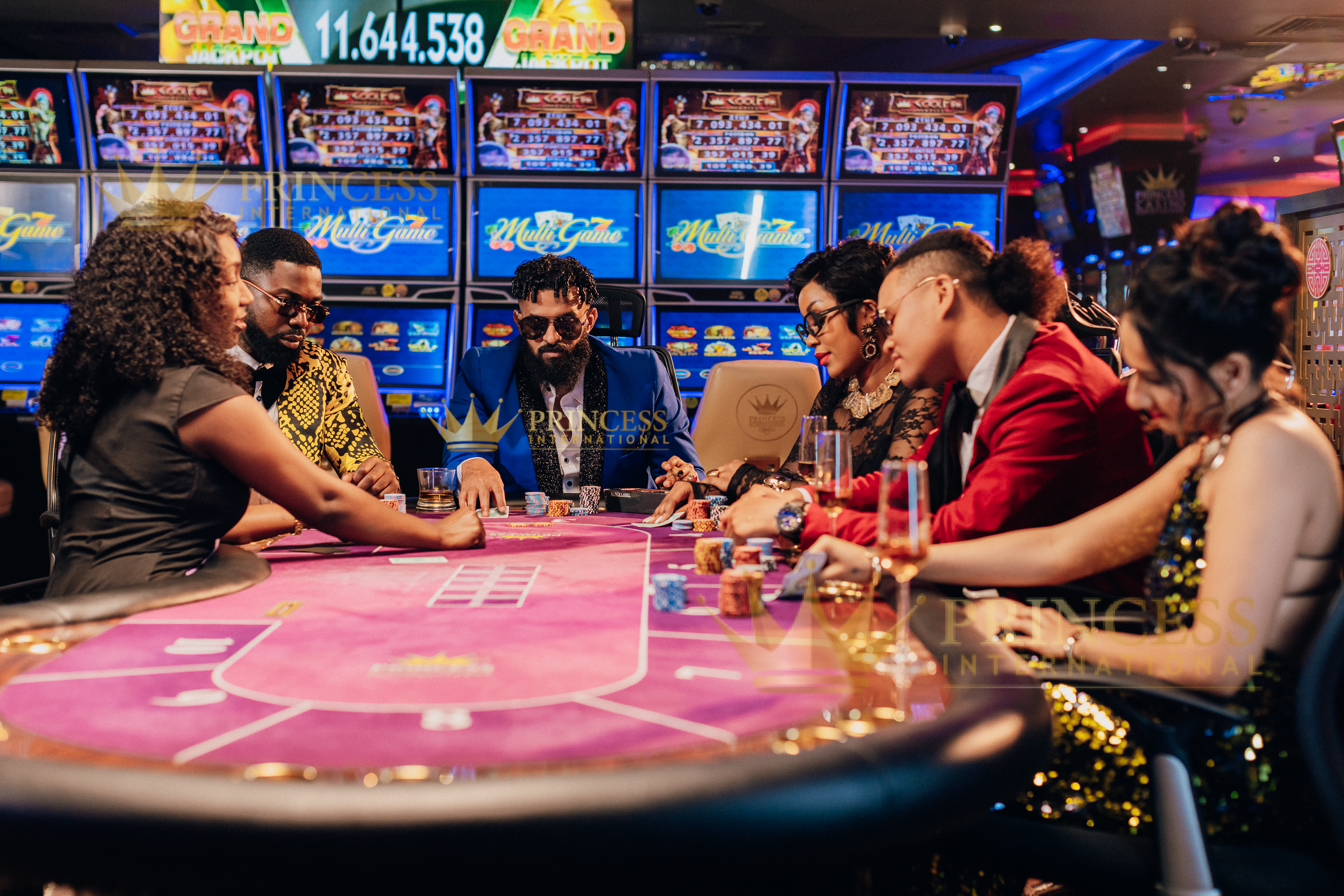 The Evolution of Casino Culture in Dar: From Hidden Corners to the City’s Brightest Lights